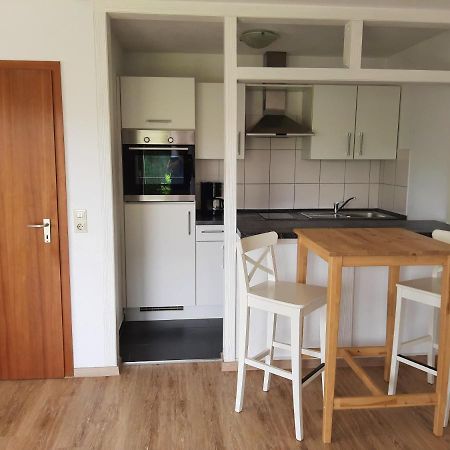 Moderne Wohnung Im Grunen Mit Schoner Terasse テットナング エクステリア 写真