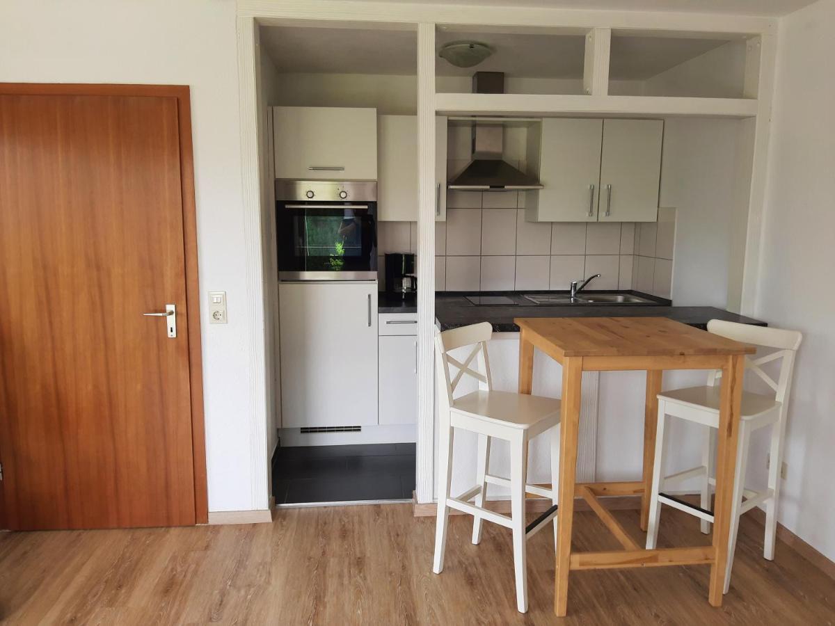 Moderne Wohnung Im Grunen Mit Schoner Terasse テットナング エクステリア 写真